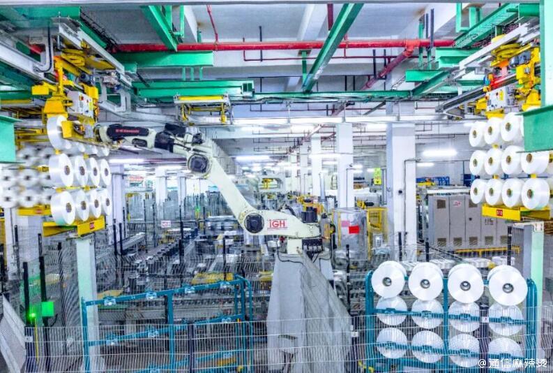 揭秘5G工廠搭建全流程 這些黑科技如何借助人工智能應用軟件開發，讓老廠變身“智慧先鋒”
